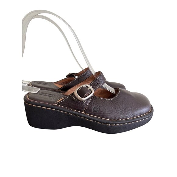 Born Girls Brown Leather Mary Jane Clogs Adjustable Buckle Strap Comfort - Picture 3 of 14